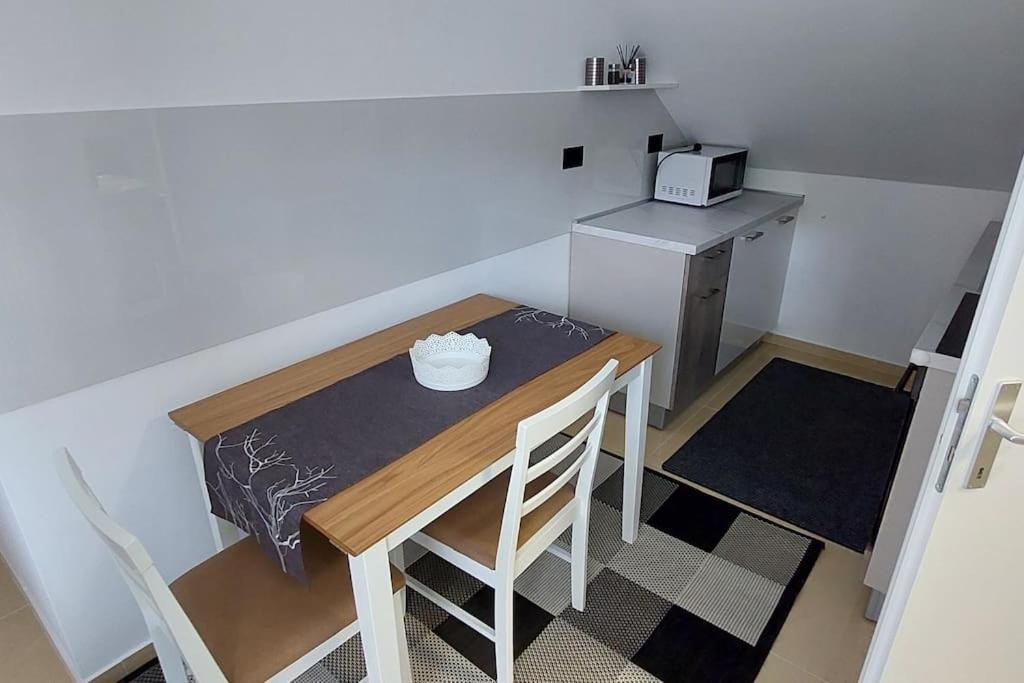 Jo-Ma Apartma - Free Parking Ljubljana Luaran gambar